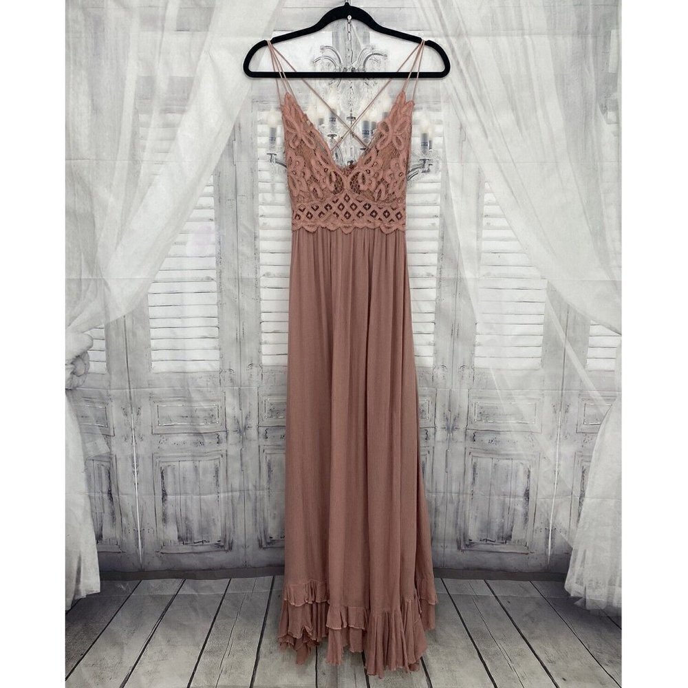 Free People Medium Crochet Lace Maxi Slip Dress Rose Pink Strappy Back Gauze NWT - Picture 7 of 13